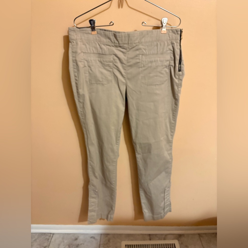 Dorothee Schumacher cream front pocket trousers